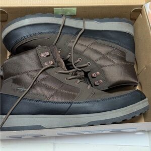 Weatherproof Men's Dark Brown and Black Snow Boots